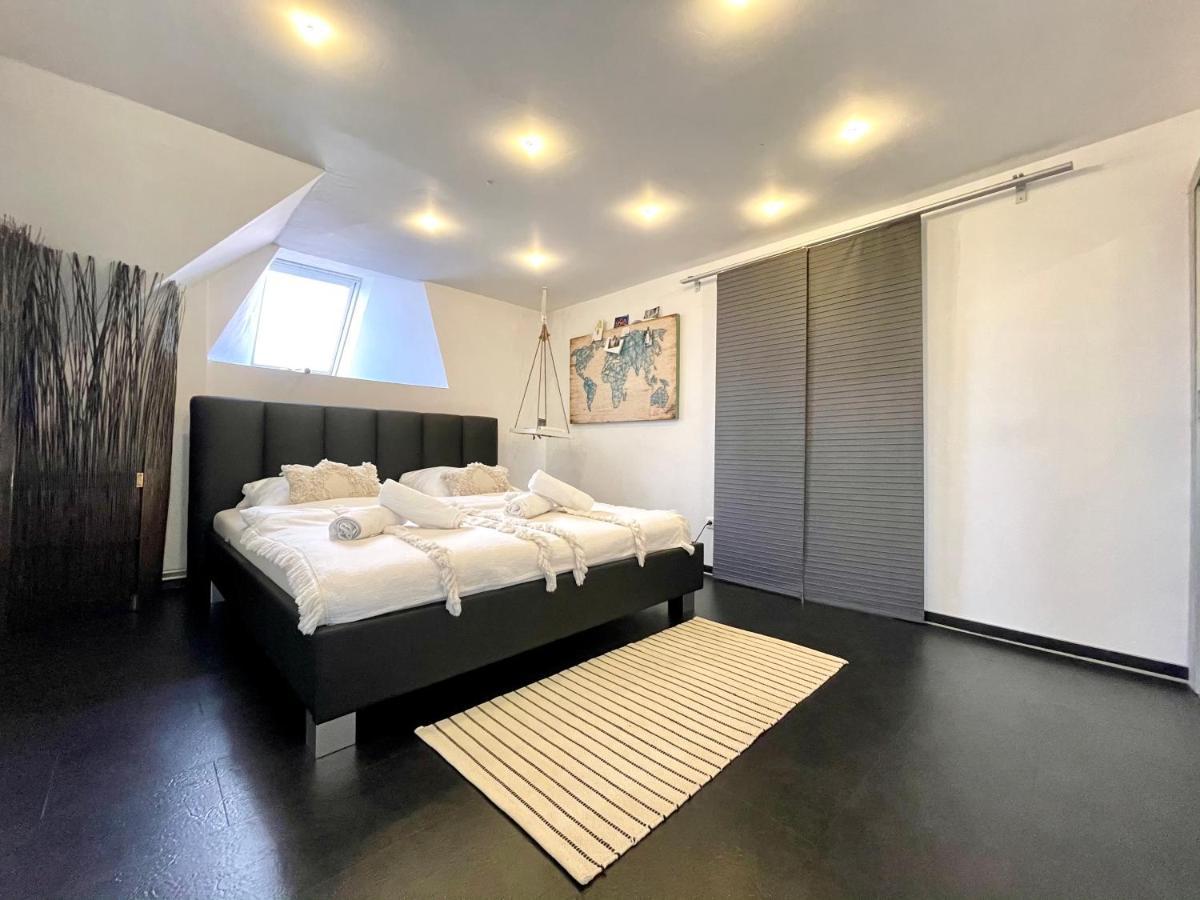 B Our Guest At New Flat Nearby Dresden !!!Pool!!! Appartement Frauendorf  Buitenkant foto